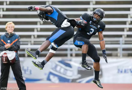Bulls Earn Emphatic 41-17 Win Over Ohio Image