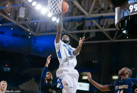 Bulls Return To Action At The Hall Of Fame Tipoff Classic Image