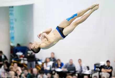 Bennett Posts a Pair of Top 10 Finishes at Zone Diving Championships Image