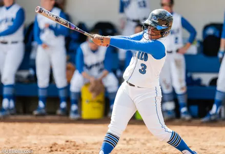 Bulls Fall To Iona, 6-4 Image