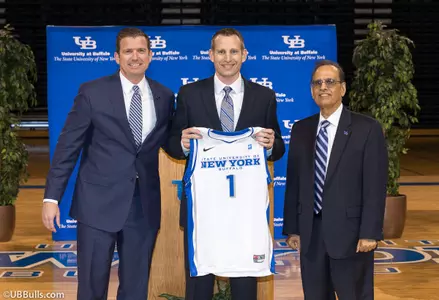 Nate Oats Named 13th Head Men's Basketball Coach Image