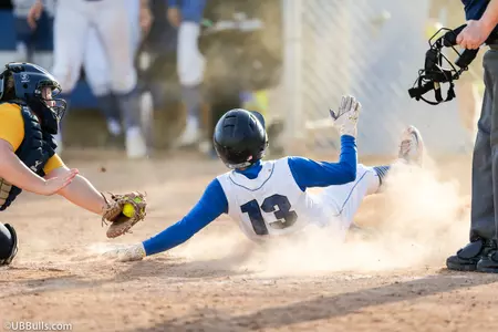 Softball Falls At Detroit, 6-4 Image