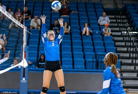 Bulls End Non-Conference Play With Two Defeats Image