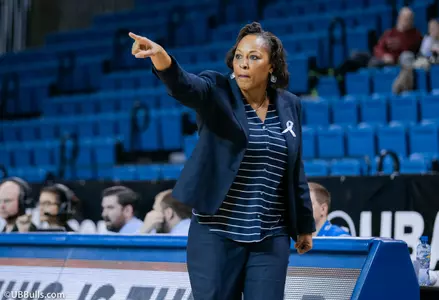 Women's Hoops Returns To Action On Wednesday Night At Ball State Image