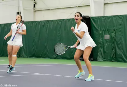 Bulls Open UConn Invitational With Sweep Of Quinnipiac Image