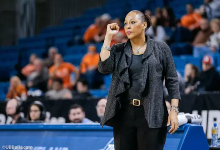 Women's Hoops Signs A Pair To National Letters Of Intent Image