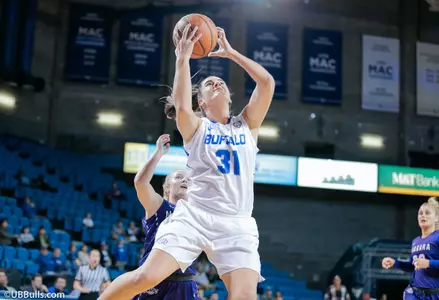 Oursler's Late Bucket Lifts Women's Hoops To 71-69 Win Over Duquesne Image