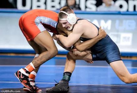 Bulls Fall to Ohio in Conference Opener Image