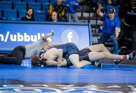 Bulls Win Thriller over Northern Illinois, 20-16 Image