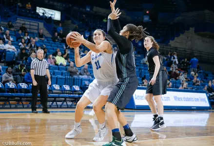 Ball State Edges Out Women's Hoops, 59-57 Image