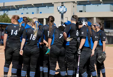 Bulls Fall In Weekend Finale At Ohio, 2-1 Image