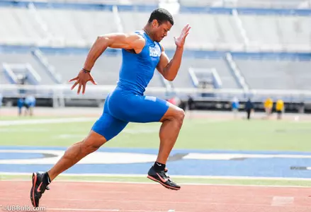 Track & Field Finds Success at Lou Onesty Invitational Image