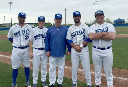 Bulls Send Seniors Off With 8-3 Win Over Bowling Green Image