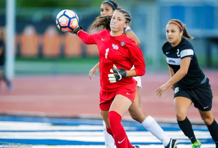 Women's Soccer Falls At Syracuse, 2-0 Image
