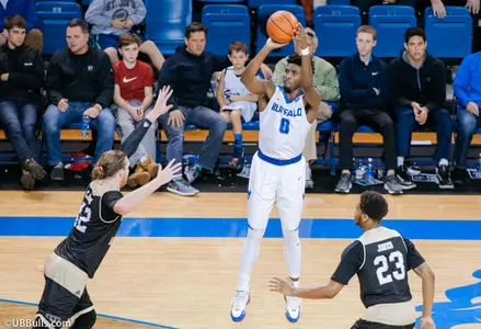 Late Free Throw Spoils Upset Bid At Akron Image