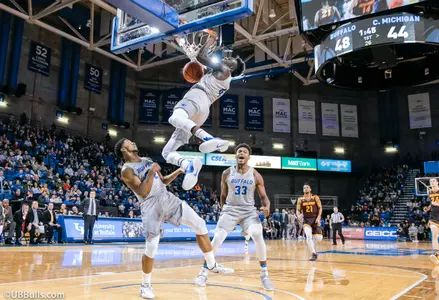 Bulls Get Offensive In 101-91 Win Over Central Michigan Image