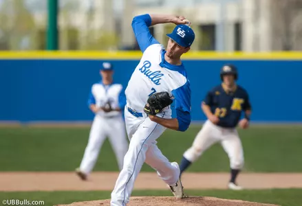 Baseball Splits Sunday Doubleheader With Northern Illinois; Collects 2-1 Series Victory Image