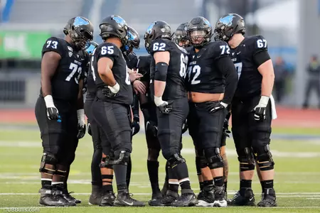 Offense Huddle