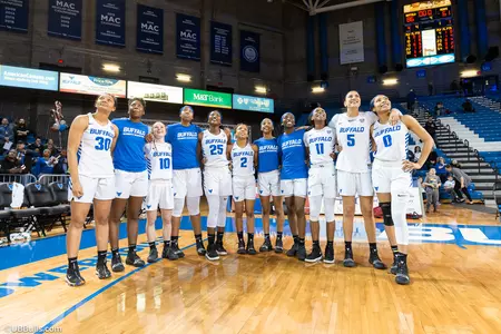 Women's Basketball Huddle