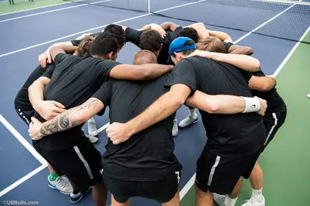 HUDDLE