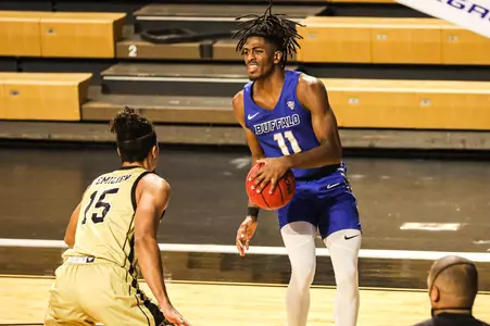 Jeenathan Williams - at Western Michigan