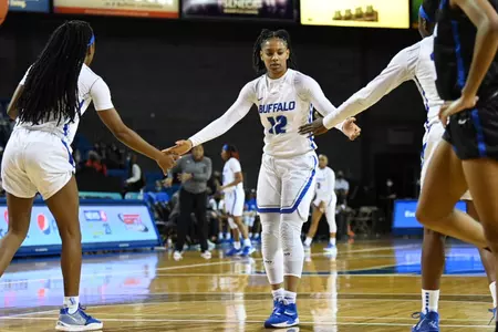 WBB celeb vs. Daemen