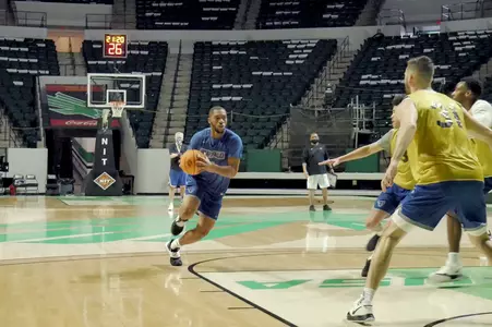 UB Men's Basketball - NIT Practice (Jayvon Graves)
