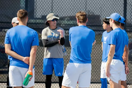 HUDDLE