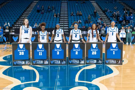 2023 WOMEN'S BASKETBALL SENIOR CLASS