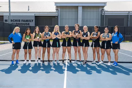 2023-24 Buffalo Women's Tennis team