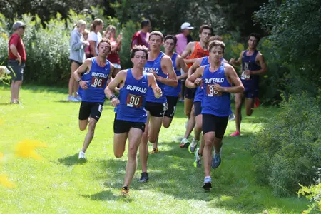 XC Men Group Running