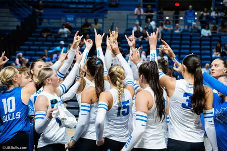 Volleyball vs. Syracuse