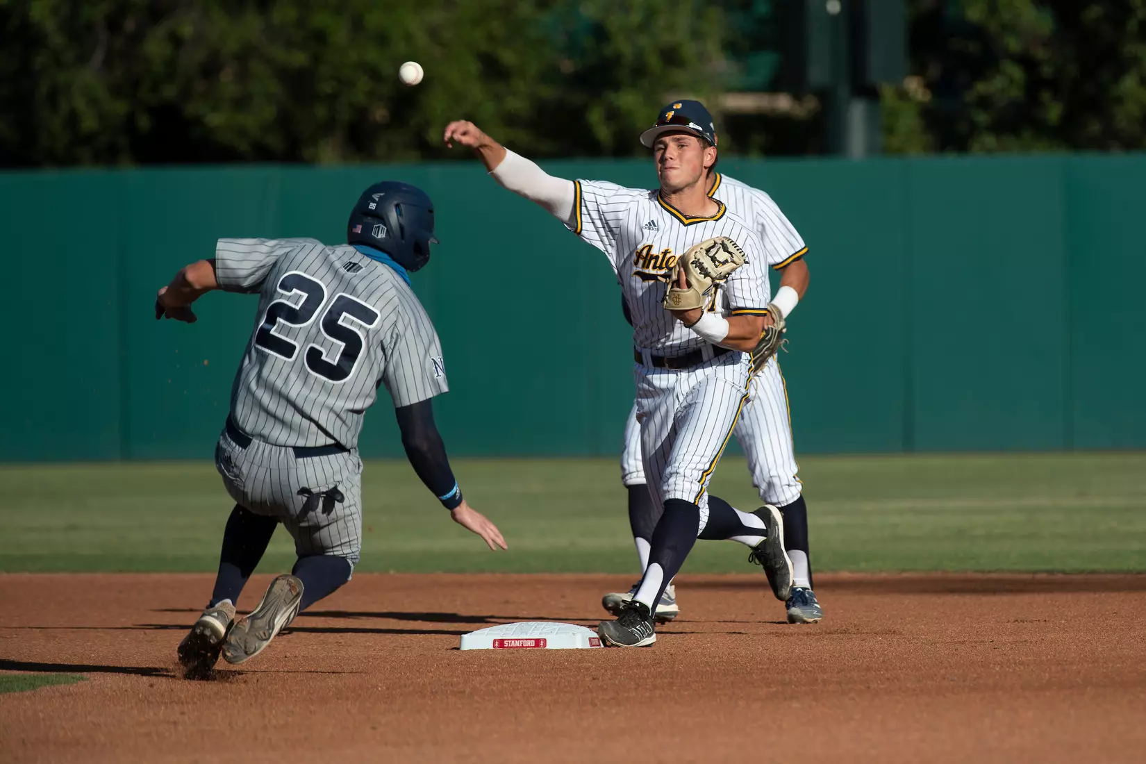 NCAA Regional vs Nevada