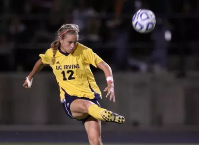 UC Irvine Beats Long Beach State, 2-0 Image