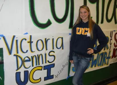 Dennis, Wright Join UC Irvine Women's Volleyball Image