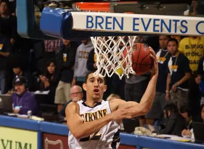Daman Starring Scores Career-High 21 Points, but 'Eaters Fall to Weber State, 80-72 Image