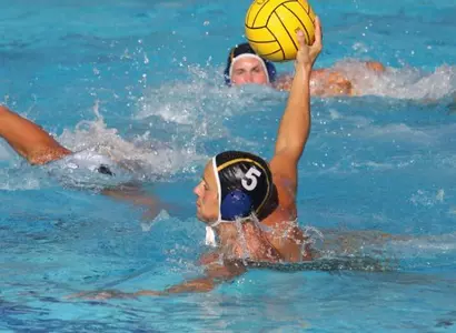 UC Irvine Plays Top-Ranked USC Tough in 7-4 Road Defeat Image