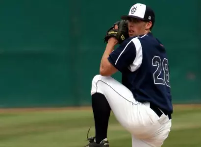 UC Irvine's Dylan Axelrod Called Up by Chicago White Sox Image