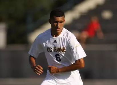 No. 14 Matadors Escape UCI with 2-1 Victory Image