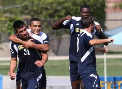 UCI Home Treat vs. UCR, at No. 14 CSUN in Final Week Image