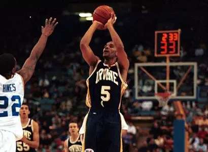 Former UC Irvine Standout Jerry Green Keeps Faith in His Game Image