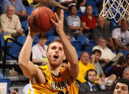 Adam Folker Named ESPN Zone Anaheim Anteater Of The Week Image