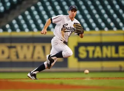 Wild One Leads To Series Win For Anteaters Image