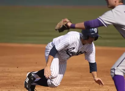 Anteaters Stumble In Nightcap Against No. 25 Baylor Image