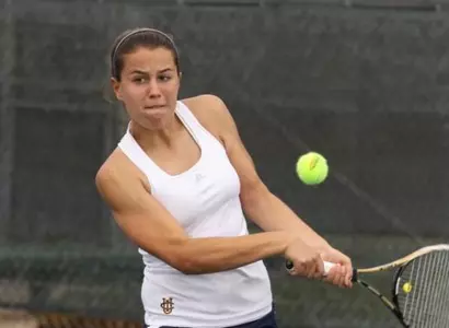 UCI Swipes Win in Singles Image