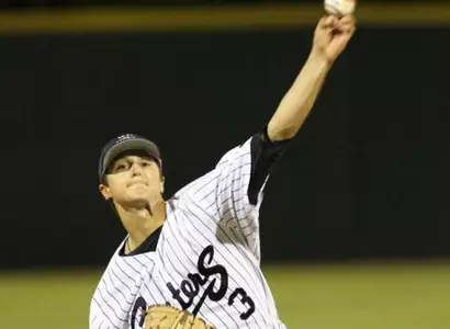 Daniel Bibona Returns To UC Irvine Baseball Image