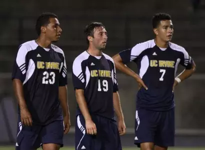No. 11 UCI Begins Road Trip with Bears, No. 8 Lobos Image
