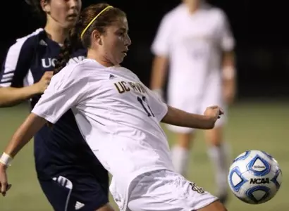 Utvich, Sanderlin Convert 2-1 Comeback Win Image