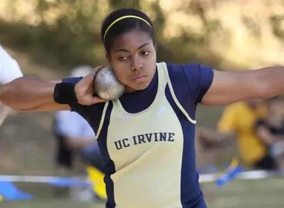 Women's Indoor Team Opens Season in Albuquerque Image