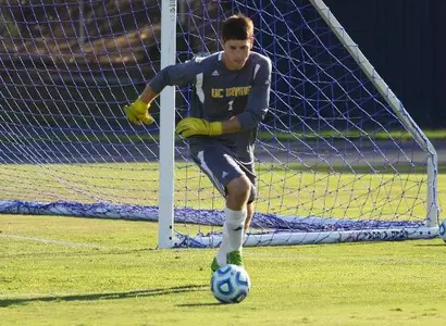 UC Irvine Falters in Double Overtime Image